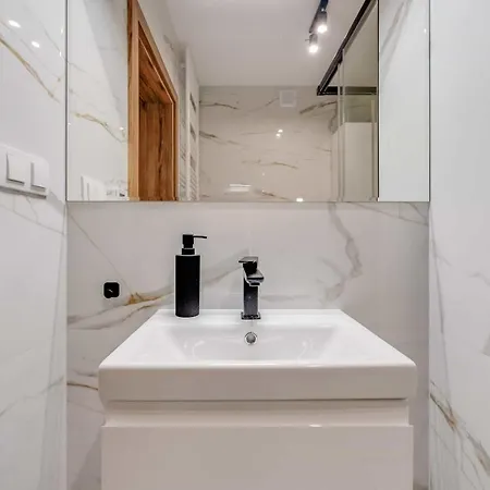 Laguna Beskidow 88 Przy Jeziorze Zywieckim - Dream Apartment Zarzecze (Silesia)